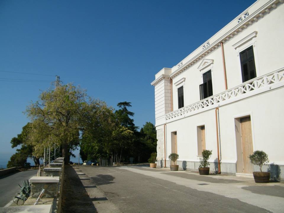 prospetto 3.jpg